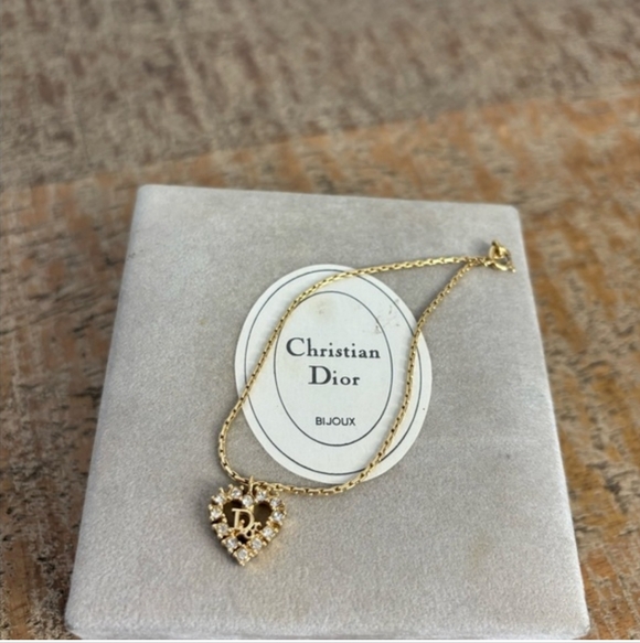 Vintage Dior Gold Heart Bracelet With Box - Picture 8 of 11